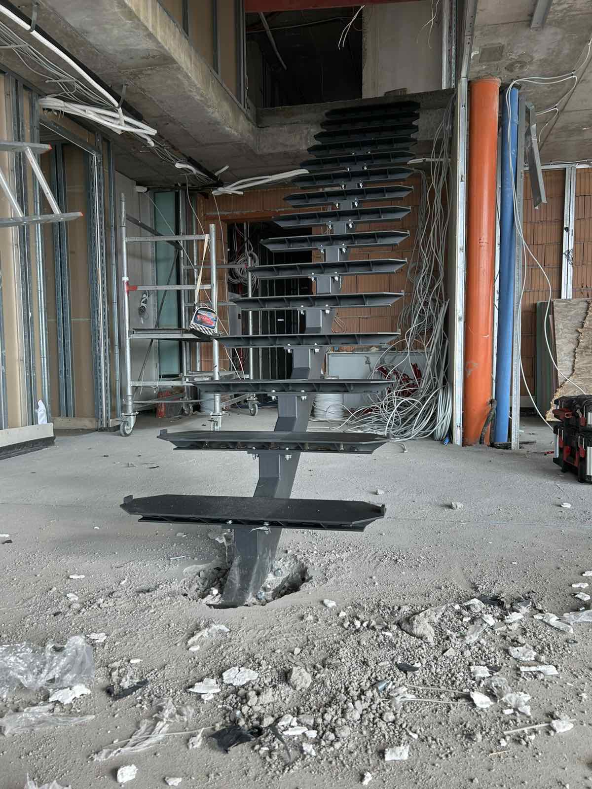 Еднораменни стълбища - 'Театрална Резиденс' - Изображение 12