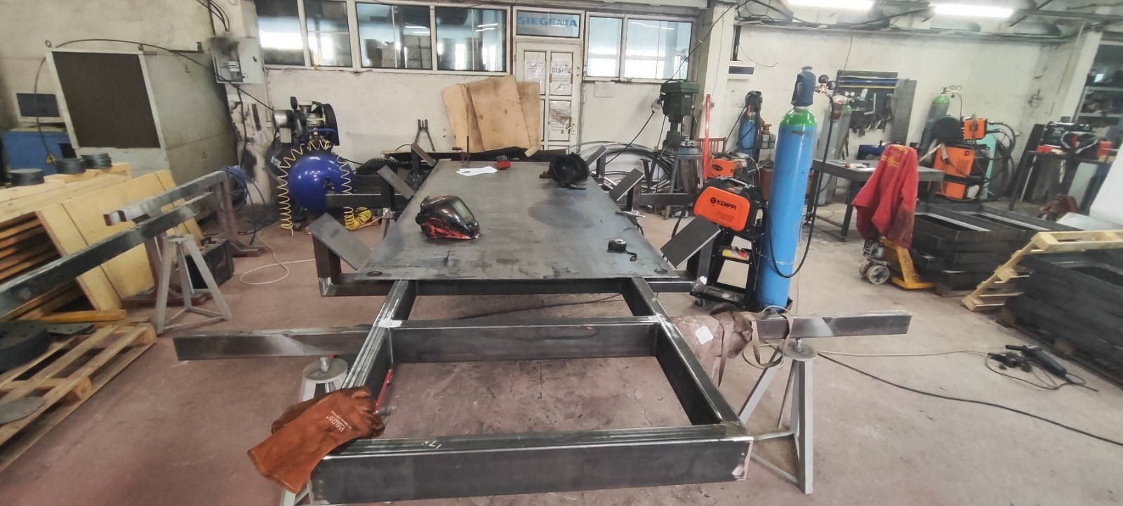 Metal fabrication workshop